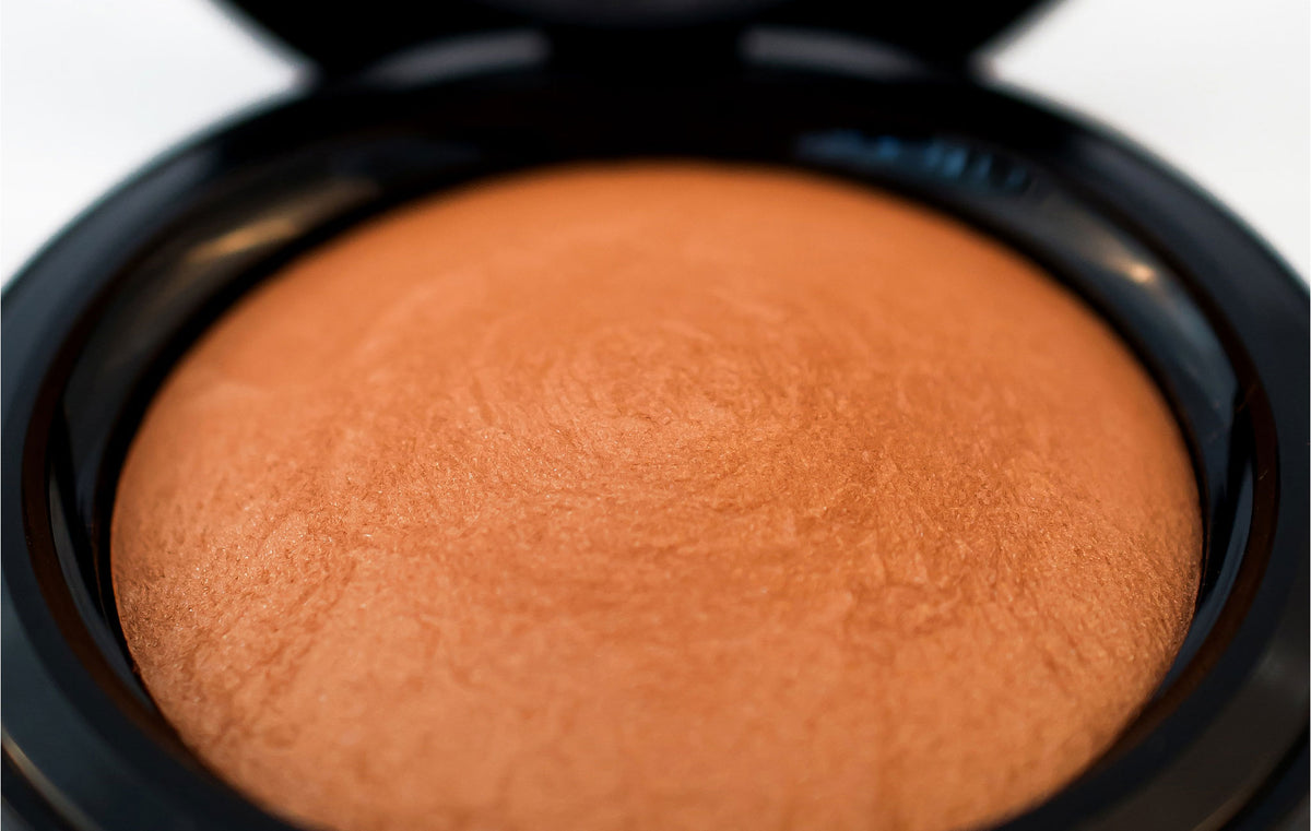 Baked Bronzing Powder