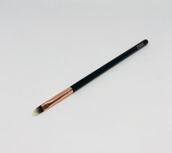 Shadow brush
